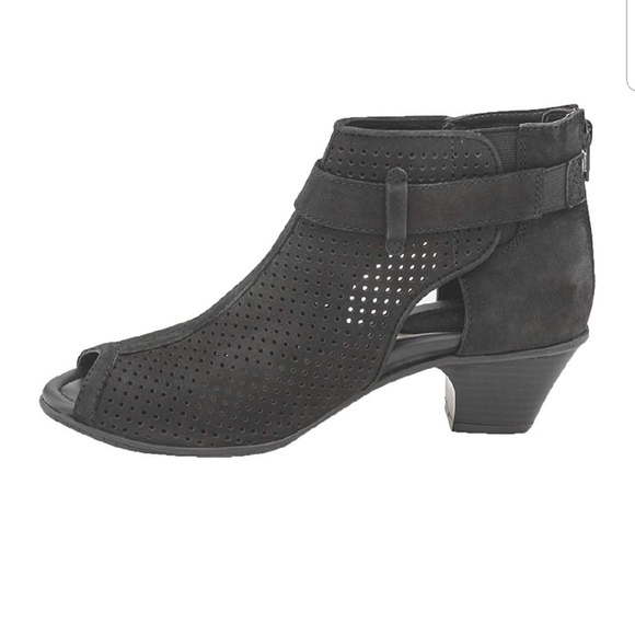 Earth Intrepid booties - Picture 3 of 6